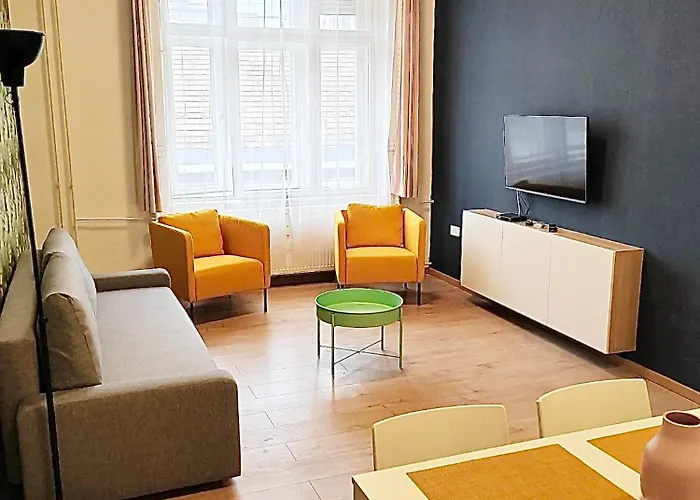 Appartement Rakoczi - 1 Free Parking - Self Checkin Boedapest