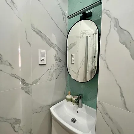 Rákóczi 1274 I 3br I Free Parking Iself Check-in Appartamento