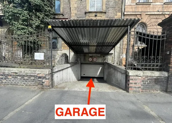 Rakoczi - 1 Free Parking - Self Checkin *