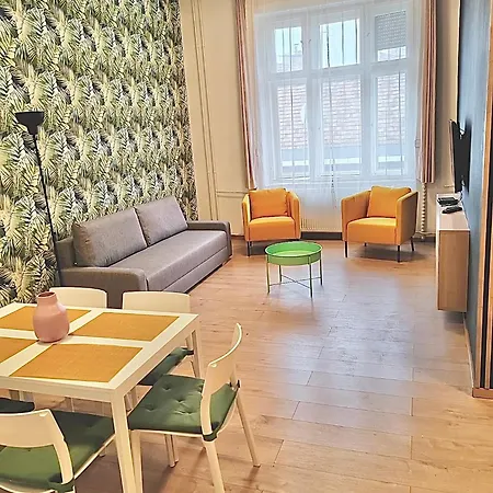Apartament Rakoczi 1274 Residence - 1 Free Parking - Self Check-In *